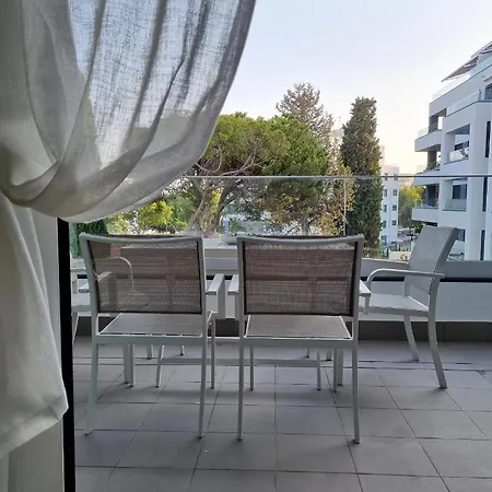 Toplage Neubau Luxus-apartment, Und Altstadt In Minuten Zu Fuss Appartamento *