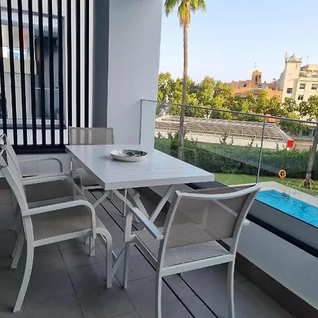 Toplage Neubau Luxus-apartment, Und Altstadt In Minuten Zu Fuss Marbella
