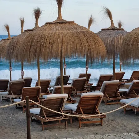 Lejlighed Toplage Neubau Luxus-apartment, Und Altstadt In Minuten Zu Fuss Marbella